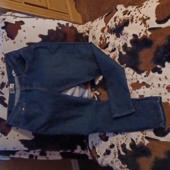 LEVI STRAUSS & CO. THE SKINNY JEANS,  MISSES 16 MEDIUM. - Picture 3 of 11